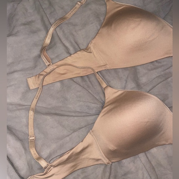 3 Calvin Klein Lightly Lined T-Shirt Bras size Small Nude and Black - Picture 2 of 6
